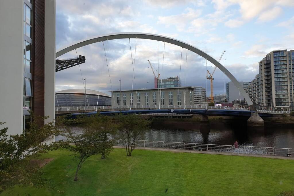 Riverview Apartment Glasgow Luaran gambar